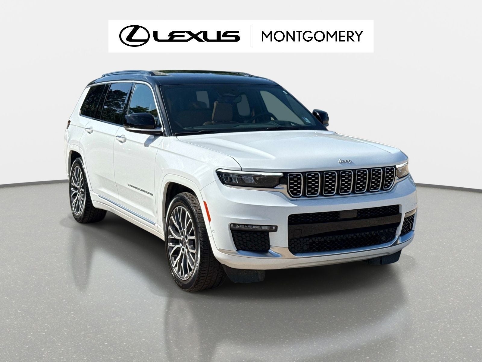 2025 Jeep Grand Cherokee L Summit in Bright White Clearcoat — front three-quarter view